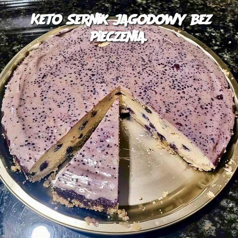 Keto Sernik jagodowy bez pieczenia.