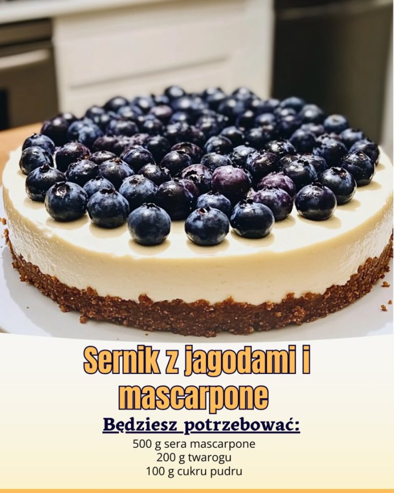 Sernik z jagodami i mascarpone