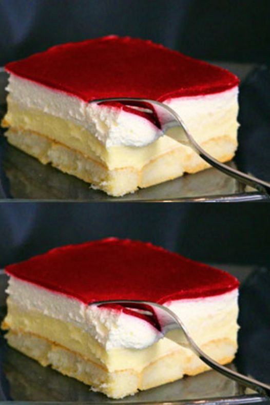 Kawałki kremu budyniowego malinowego (ciasto bez pieczenia)